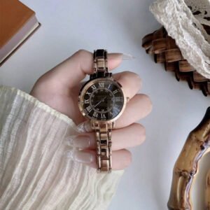 ساعة نسائية كاجوال أنيقة وعصرية مع سوار من الفولاذ المقاوم للصدأ قطعة واحدة