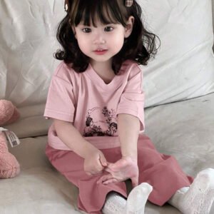Dazy Kids طقم ملابس منزلية للخريف للبنات الرضع من قطعتين: تي شيرت كاجوال برقبة دائرية وطبعة كرتونية + بنطال طويل كاجوال بلون سادة