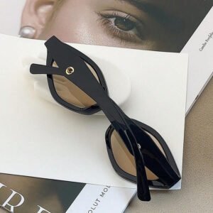 نظارة أنيقة بإطار معيني، طراز أزياء عصري للنساء