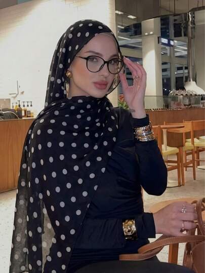قطعة واحدة وشاح نسائي كاجوال مطبوع بتدرج لوني من الكاكي إلى الأبيض، متعدد الاستخدامات، يمكن استخدامه أيضًا كإكسسوار فستان