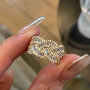 3 قطع مجموعة خواتم نحاسية فاخرة مرصعة بالزركونيا المكعبة بتصميم هندسي على شكل صليب مناسبة لارتداء النساء في الحفلات والمناسبات
