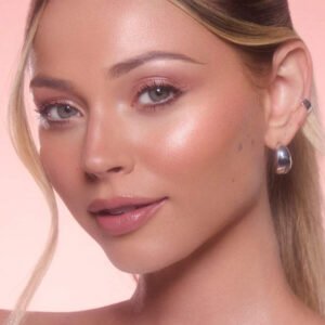 SHEGLAM Buttery Bling عصا إضاءة-Vanilla Frost هايلايت هايلايتر ماركة تجميل ومكياج للنساء والفتيات