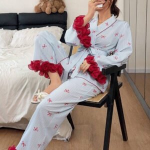Napfluff طقم بيجامة نسائي بأكمام طويلة وبنطال طويل، بتصميم ألوان متباينة وطباعة فيونكة مع خطوط وحافة دانتيل ثلاثية الأبعاد