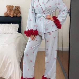 Napfluff طقم بيجامة نسائي بأكمام طويلة وبنطال طويل، بتصميم ألوان متباينة وطباعة فيونكة مع خطوط وحافة دانتيل ثلاثية الأبعاد